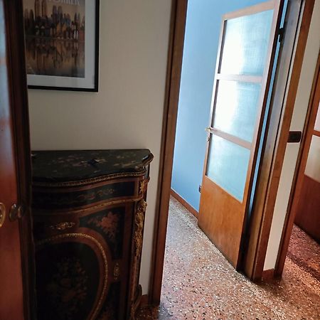 Apartament Sun Studio Bolonia Zewnętrze zdjęcie